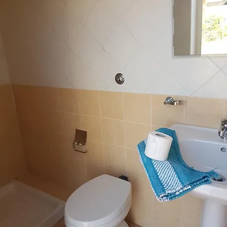 Aparthotel Piccolo In Pietra Tertenia