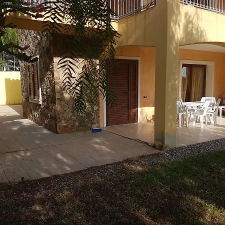 Piccolo In Pietra Aparthotel