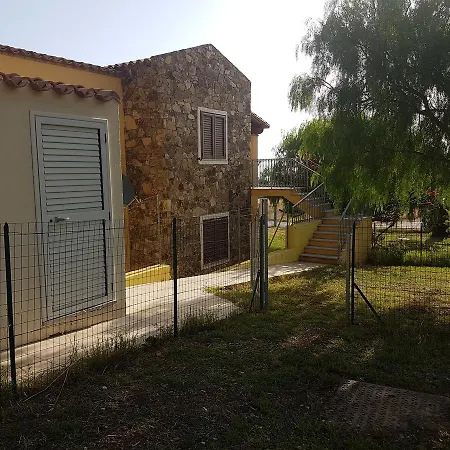 Piccolo In Pietra